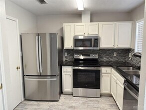 4007 Santa Fabiola St in Mission, TX - Building Photo - Building Photo