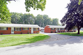 Scofield Apartments in Harrison Township, MI - Building Photo - Building Photo