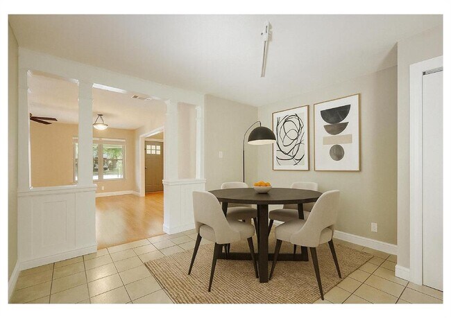201 W Odell St in Austin, TX - Building Photo - Building Photo