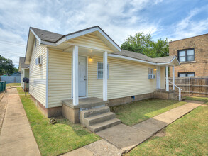 2308 NW 12th St in Oklahoma City, OK - Building Photo - Building Photo