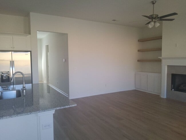 360 Green Willow Dr in Oakland, TN - Building Photo - Building Photo