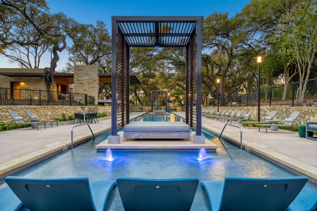 The Tobin Estate in San Antonio, TX - Foto de edificio