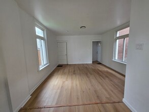 144 Comrie Ave in Braddock, PA - Building Photo - Building Photo