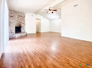 109 Hughson Dr in San Marcos, TX - Building Photo - Building Photo