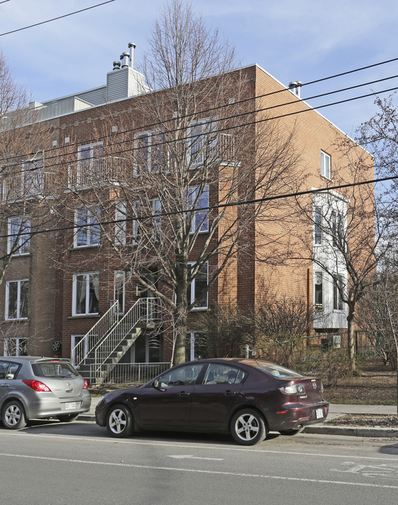 158-166 Galt in Montréal, QC - Building Photo