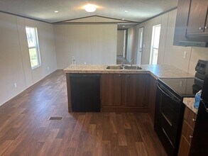 614 CR 5253 in Cleveland, TX - Building Photo - Building Photo