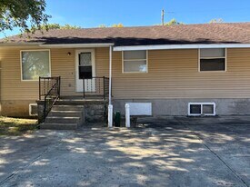 4937 N River Rd in West Lafayette, IN - Building Photo