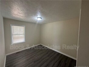 4944 Fieldcrest Dr in Fayetteville, NC - Building Photo - Building Photo