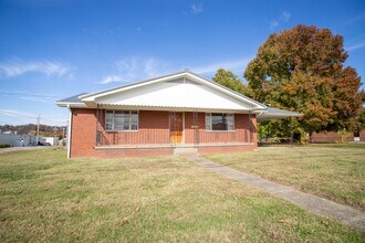 1722 Washington Blvd in Belpre, OH - Building Photo - Building Photo