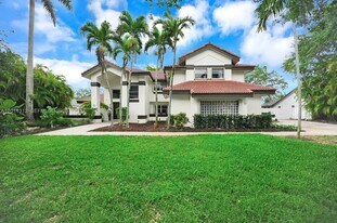 9866 SW 111th Terrace in Miami, FL - Building Photo