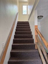 14 Moss St in Burlington, MA - Foto de edificio - Building Photo