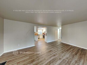 13712 SE 170th St in Renton, WA - Building Photo - Building Photo