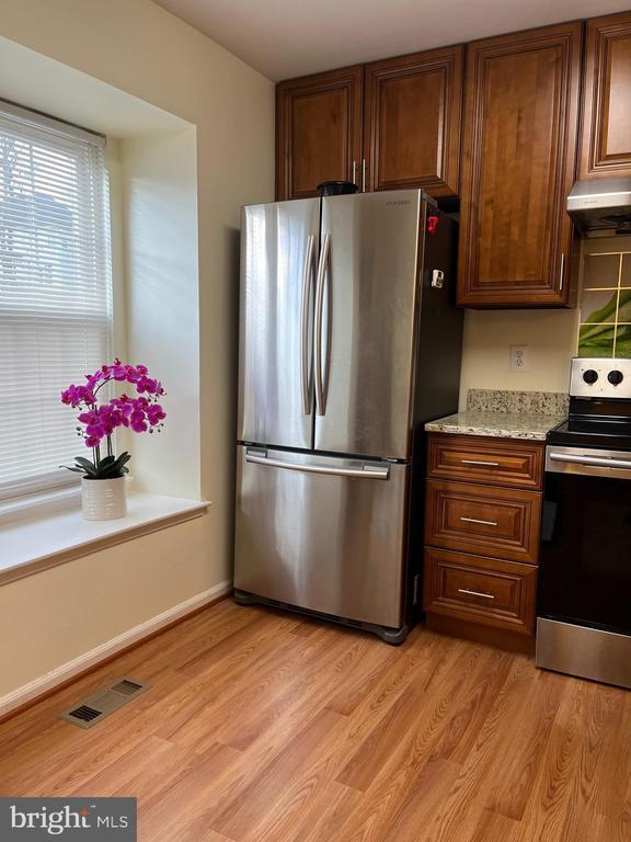 25 Cherry Bend Ct in Germantown, MD - Building Photo - Building Photo