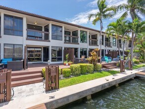 2747 NE 14th St in Fort Lauderdale, FL - Building Photo - Building Photo