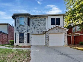 2018 Cardinal Ln in Lewisville, TX - Building Photo