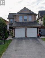 5579 Creditrise Pl in Mississauga, ON - Building Photo