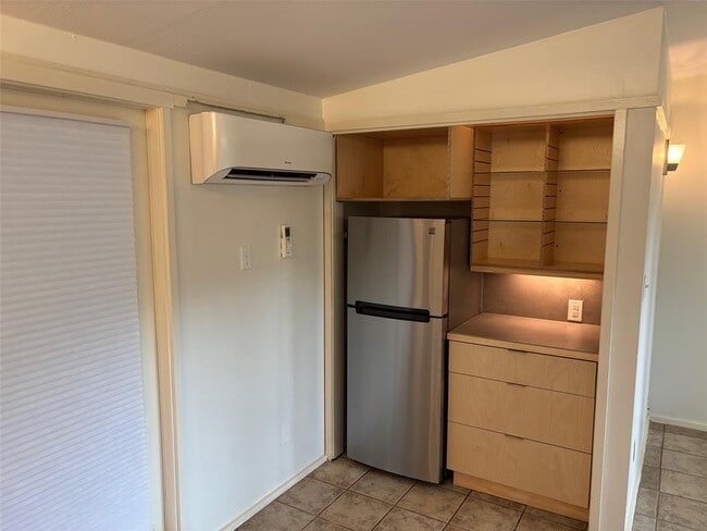 1714 Summit View Pl in Austin, TX - Foto de edificio - Building Photo