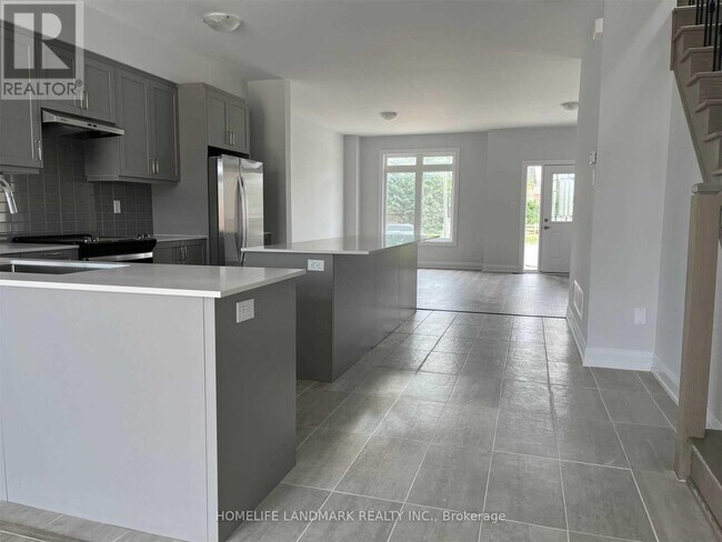 77 Seguin St in Richmond Hill, ON - Building Photo - Building Photo