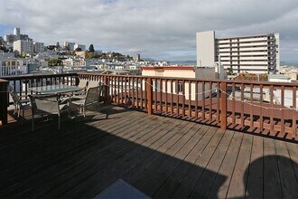 79 Valparaiso St in San Francisco, CA - Building Photo - Building Photo