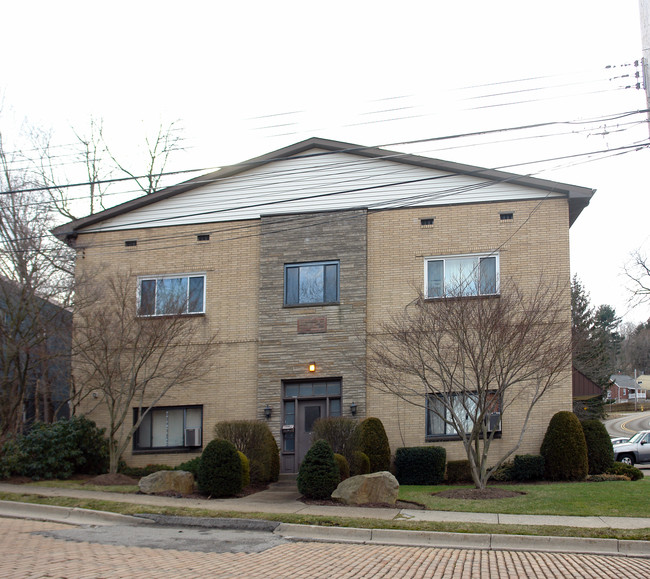 517 2nd Ave in Verona, PA - Foto de edificio - Building Photo