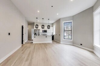 1311 N Rockwell St in Chicago, IL - Building Photo - Building Photo