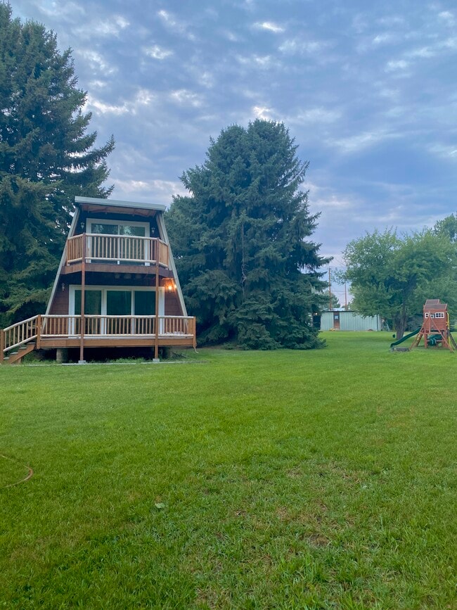 property at 1343 Bitterroot Dr