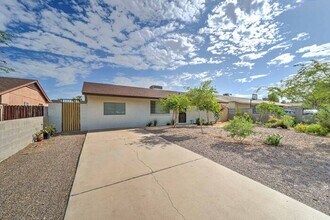 218 W Euclid Ave in Phoenix, AZ - Building Photo - Building Photo