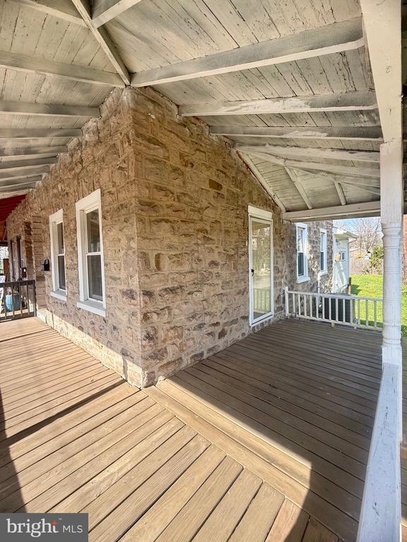 property at 403 S Main St