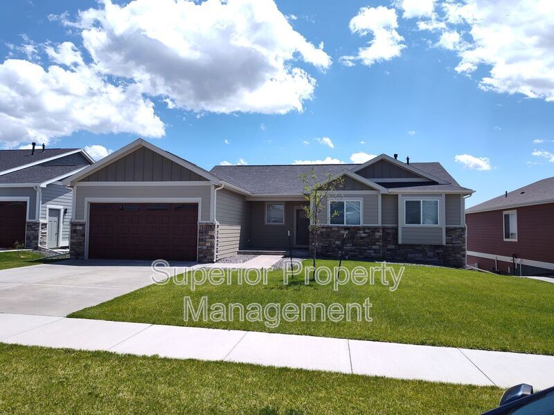 5321 Carmel Dr in Cheyenne, WY - Building Photo
