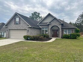 123 Crab Apple Ave in Crestview, FL - Building Photo