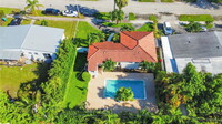 8230 SW 30th St in Miami, FL - Building Photo - Building Photo