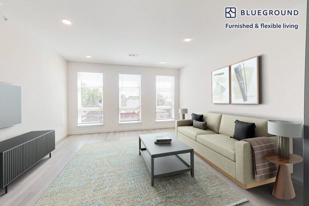 2600 Lawrence St in Denver, CO - Building Photo