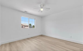 14584 Sleepy Creek Dr in Corona, CA - Building Photo - Building Photo