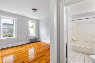 346 Union Ave LLC in Rutherford, NJ - Building Photo - Building Photo