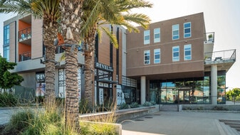 Mara Pacific Beach in San Diego, CA - Building Photo