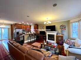 15 Eldora St, Unit 15 in Boston, MA - Building Photo