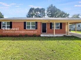 605 Blaine Dr SW in Decatur, AL - Building Photo