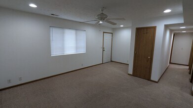 3621 Ave G in Council Bluffs, IA - Building Photo - Building Photo
