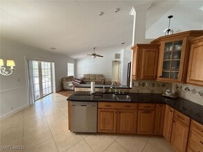 145 Plantation Cir in Naples, FL - Building Photo - Building Photo