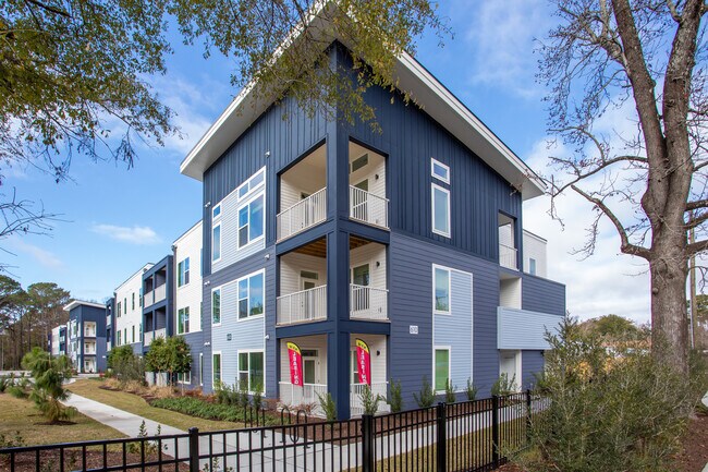 Ethos 622 in Wilmington, NC - Building Photo - Building Photo