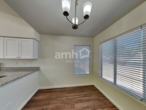 7647 W Cameron Dr in Peoria, AZ - Building Photo - Building Photo