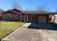 10902 Segrest Dr - 4