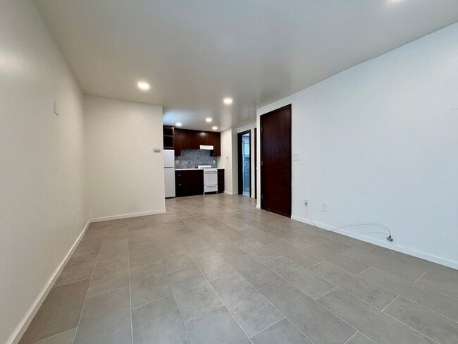 property at 831 San Jose Pl