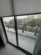 2128 Taylor St, Unit A3 in Hollywood, FL - Building Photo - Building Photo