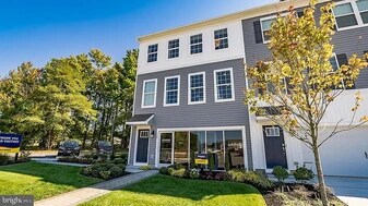 19 Stanton Rd in Mount Holly, NJ - Building Photo