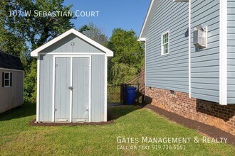 107 W Sebastian Ct in Mebane, NC - Building Photo - Building Photo