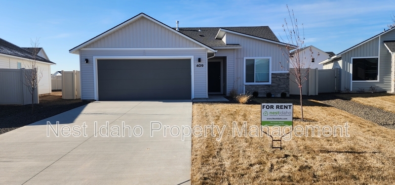 409 Hildago Wy in Caldwell, ID - Building Photo