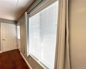 11 Clark Pl-Unit -2W in Mahopac, NY - Building Photo - Building Photo