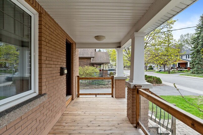 45 Hampton Av in Ottawa, ON - Building Photo - Building Photo