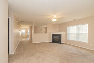 1117 Deerberry Rd in Hanahan, SC - Building Photo - Building Photo